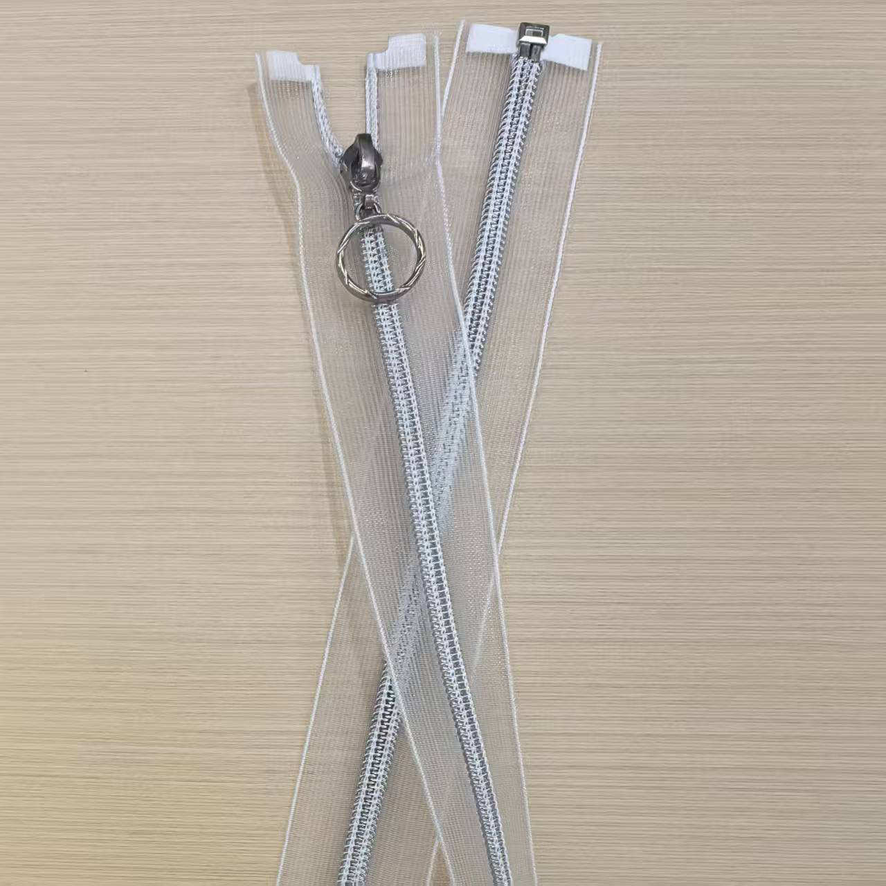 金色金属感尼龙拉链