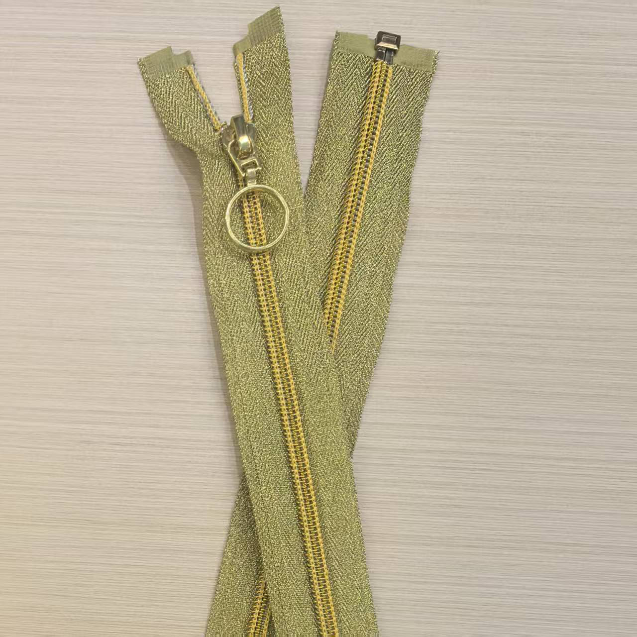 特殊纹理带身树脂拉链